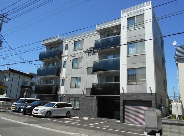 建物外観　エアコン付きの人気デザイナーズ物件です♪★