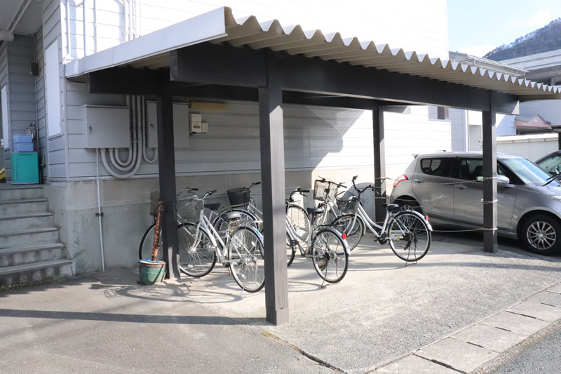 その他共有部分　屋根付き駐輪場