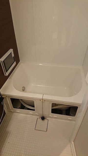 バス・シャワールーム　バスルーム