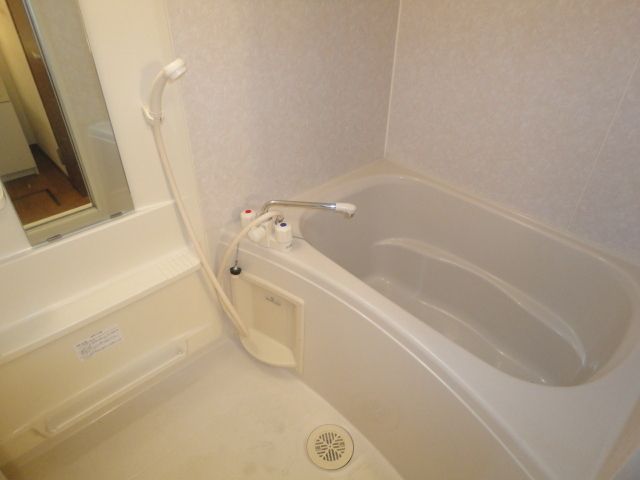 バス・シャワールーム　嬉しい全身鏡♪