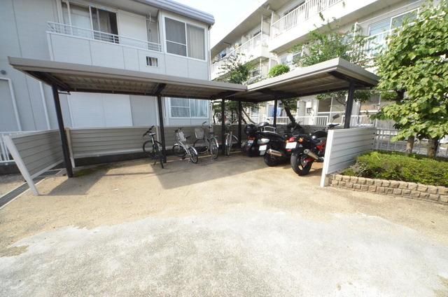その他共有部分　♪屋根付き駐輪所♪