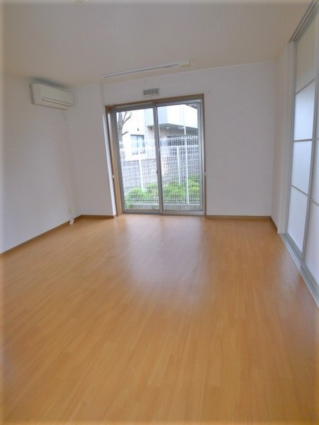 居室・リビング　１０．８帖リビング