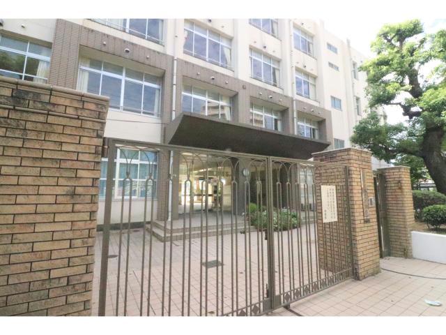 中学校　大阪市立新北野中学校（中学校）まで572m