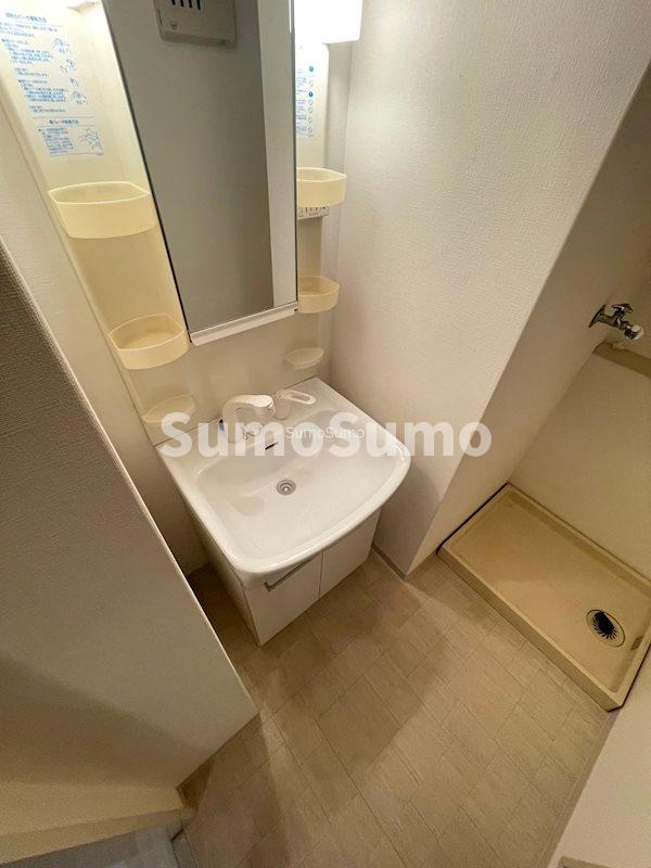 洗面設備　コンパクトで使いやすい洗面所