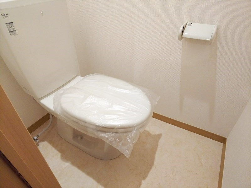 トイレ　参考写真