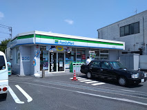 コンビニ　ファミリーマート 港北太尾町店（コンビニ）まで368m