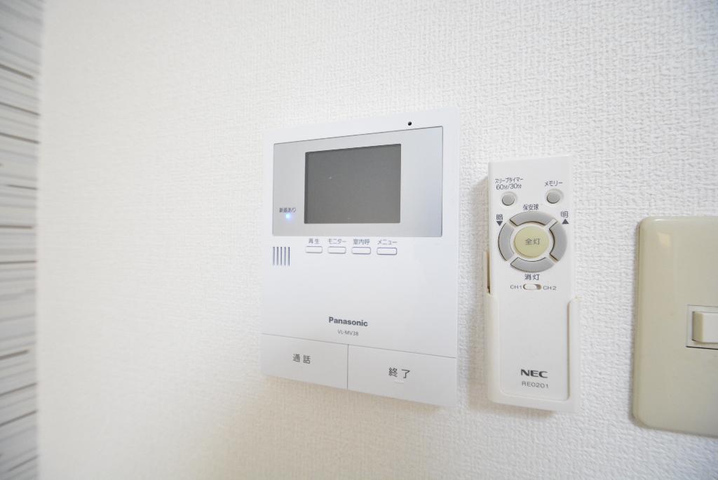 セキュリティ　カメラ付インターホン