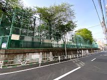 中学校　鉢山中学校（中学校）まで1039m