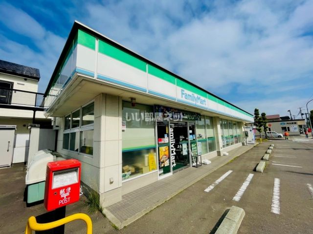 コンビニ　ファミリーマート　名取大手町五丁目店（コンビニ）まで168m