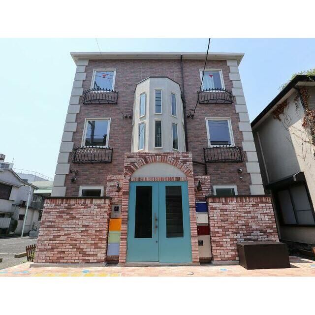 建物外観　クレ・ドゥ・レスポワール　豊島区駒込6