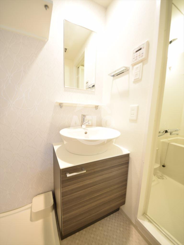 洗面設備　エスリード難波グレイス　独立洗面台