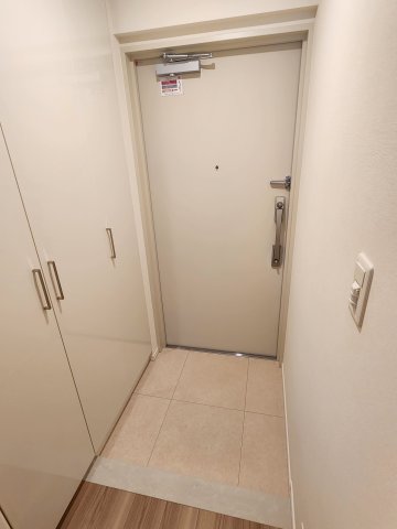 玄関　参考写真