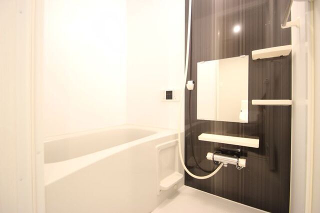 バス・シャワールーム　※別室の参考写真の為、現況優先です。