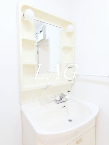 洗面設備　独立洗面台です。