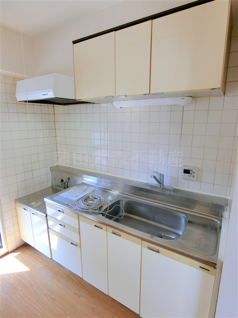 キッチン　ガス台設置型のキッチン