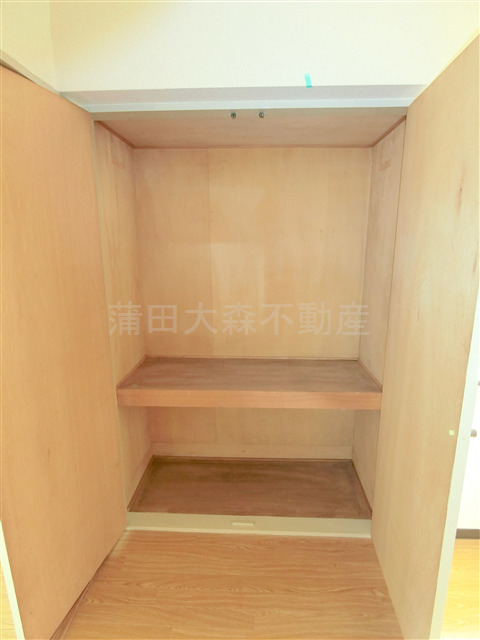 収納　洋室の収納