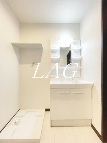 洗面設備　洗面台です。