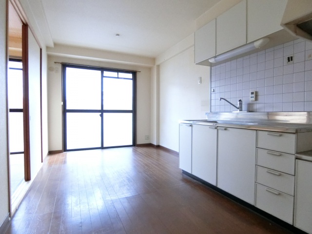 居室・リビング　リフォーム中