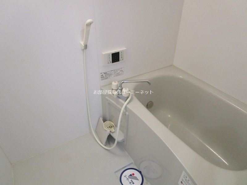 バス・シャワールーム　※206号室の写真。現況と相違がある場合は、現況優先。