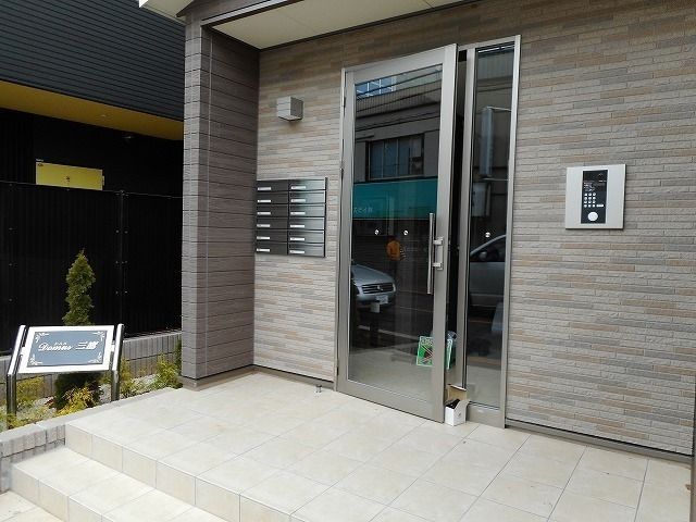 エントランス　★外観★