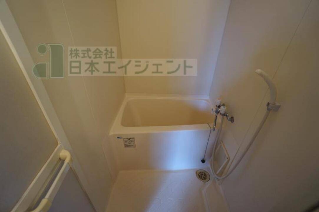 バス・シャワールーム　浴室