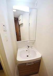 洗面設備　★収納付き、独立洗面台★
