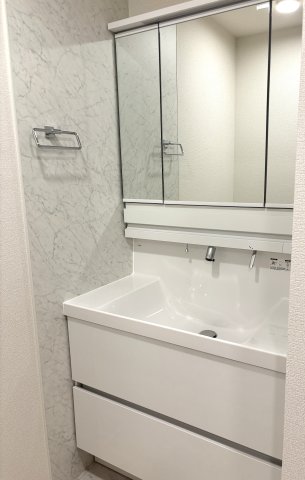 洗面設備　洗髪洗面化粧台