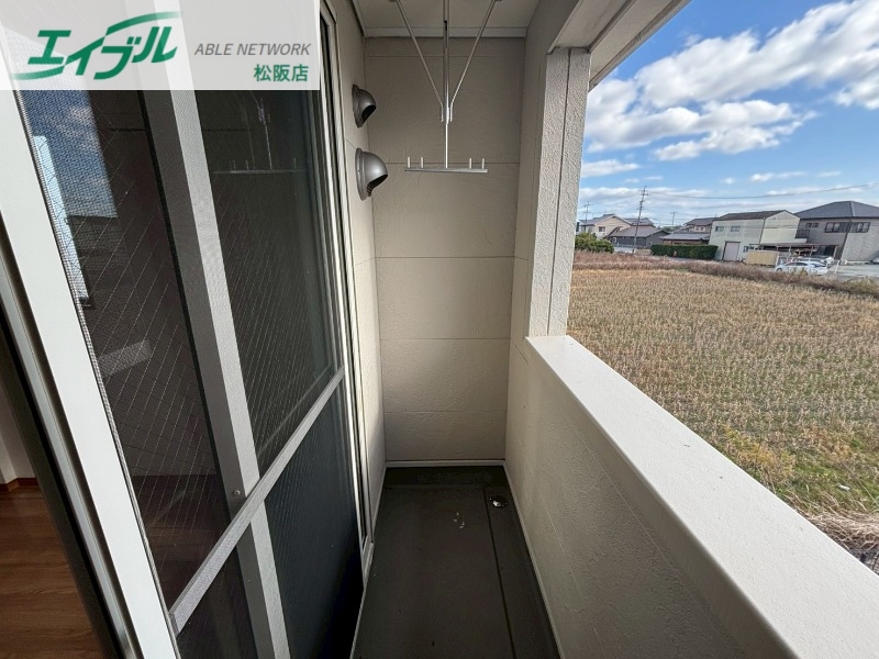 バルコニー　同物件別室反転タイプ画像