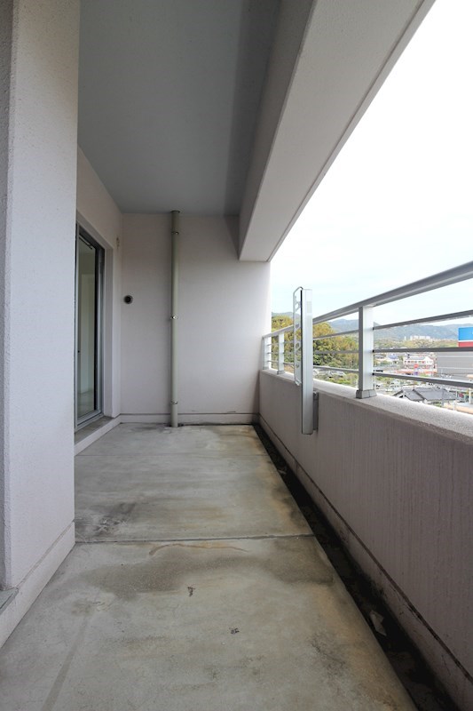 バルコニー　※サンプル画像です。