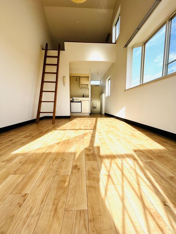 居室・リビング　洋室6帖　エアコン付き