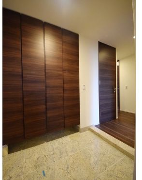 玄関　別部屋参考写真