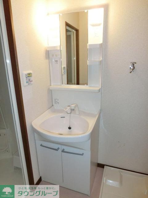 洗面設備　嬉しい独立洗面台