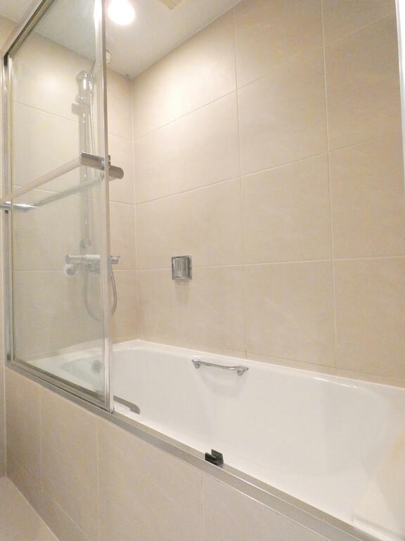 バス・シャワールーム　バス※別部屋参考写真