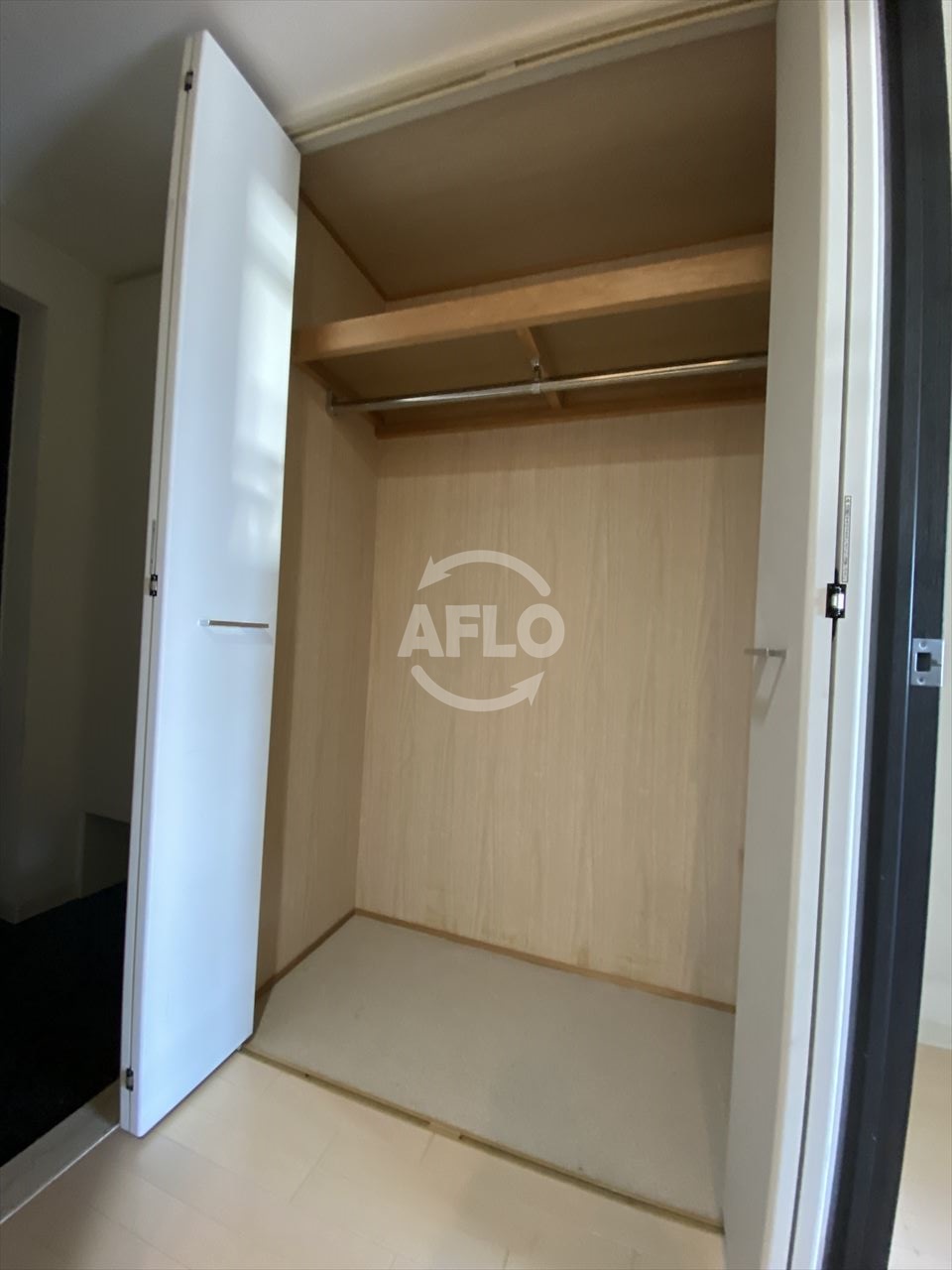 収納　アーバンフラッツ上町　クローゼット