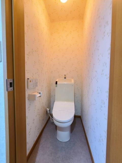 トイレ　トイレ