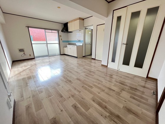 居室・リビング　※別部屋の写真です