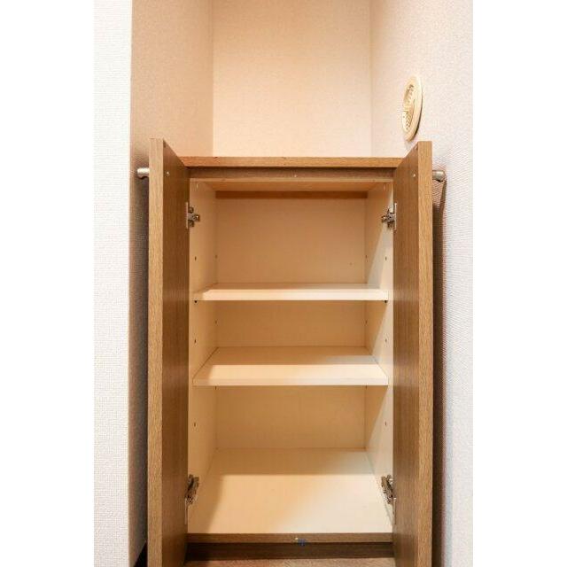 その他設備　靴入