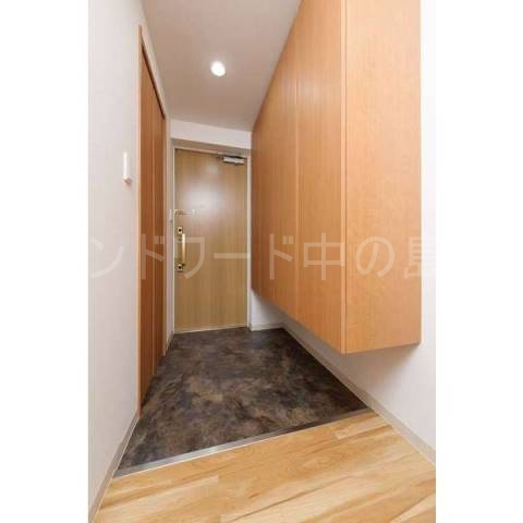 玄関　詳細は、ウィンドワード中の島店までご相談下さい。