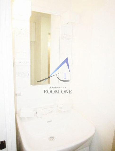 洗面設備　洗面台です。