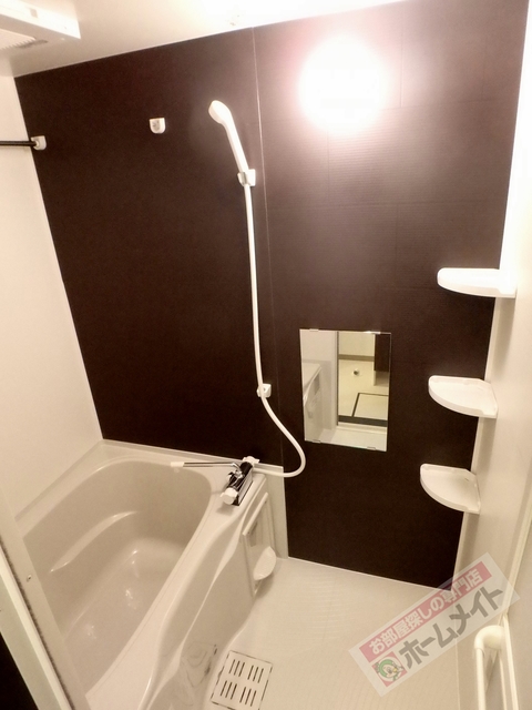 バス・シャワールーム　浴室暖房乾燥機付きバスルーム
