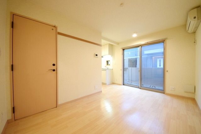 居室・リビング　★明るいお部屋★