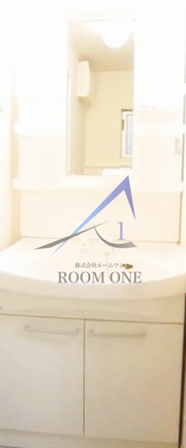 洗面設備　洗面台です。