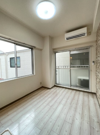 居室・リビング　ポートハイム桜木町