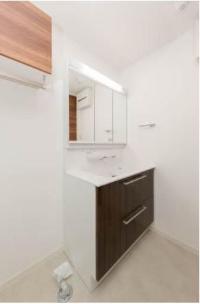 洗面設備　室内洗濯機置場