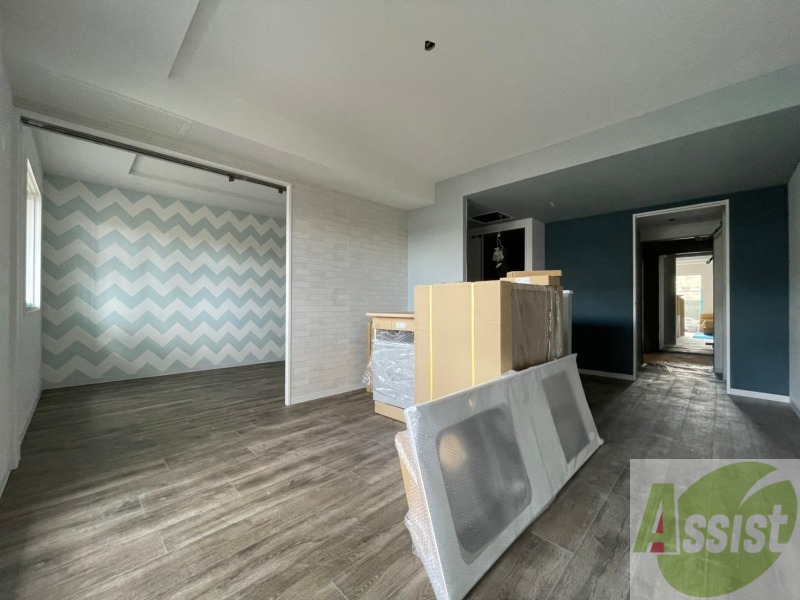 居室・リビング　広くてキレイなお部屋が広がっていて、充実した生活が送れそう。