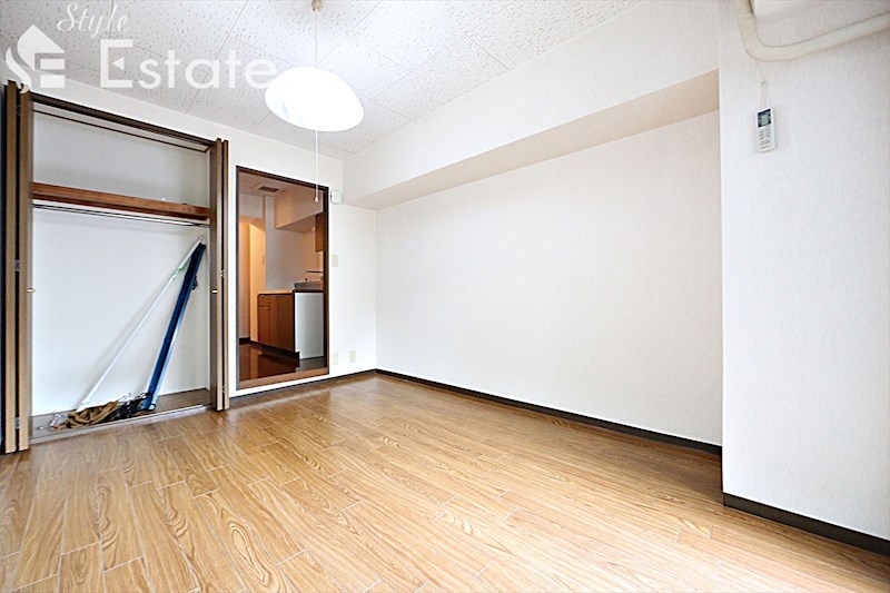 居室・リビング　洋室