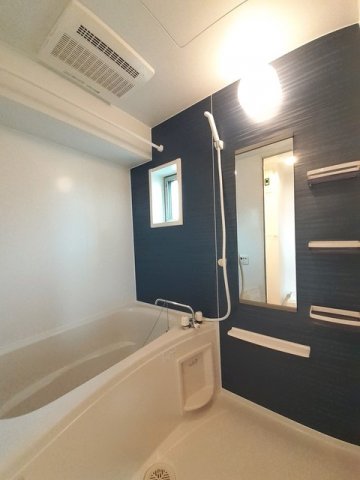 バス・シャワールーム　きれいなお風呂です