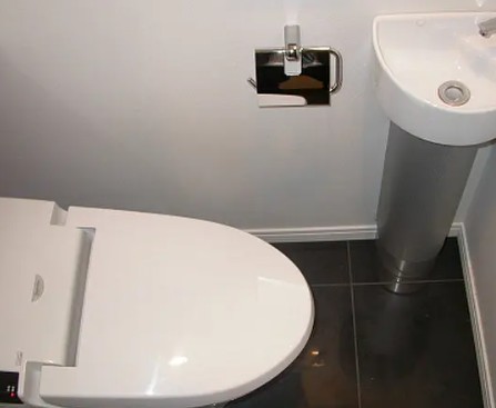 トイレ　清潔感のあるトイレです