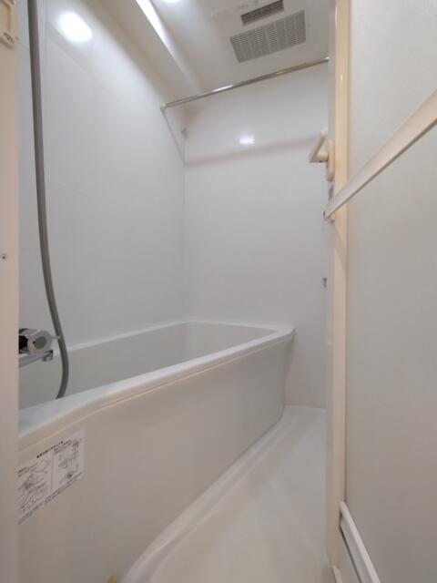 バス・シャワールーム　?