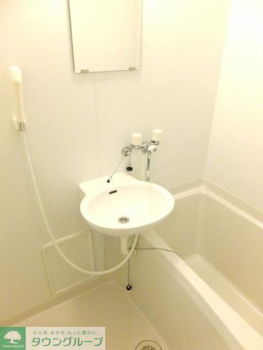 洗面設備　同タイプ別室・イメージ